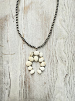Squash Naja White Turquoise Necklace