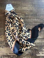 Scrunchie Scarf