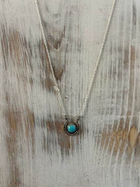 Horseshoe Turquoise Stone Necklce