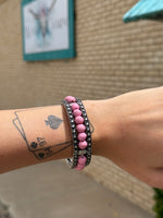 Navajo Style Pearl with Concho Stretch Bracelet