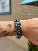 Navajo Style Pearl with Concho Stretch Bracelet