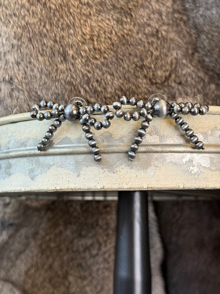 Navajo Style Pearl Bow Stud Earrings