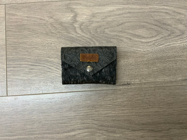 Wrangler Cowhide Tooled Cardholder